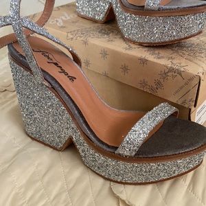 Free People Silver Sparkling Platforms Never Worn Sz 39